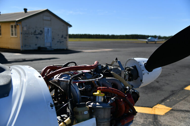 Open plane engine