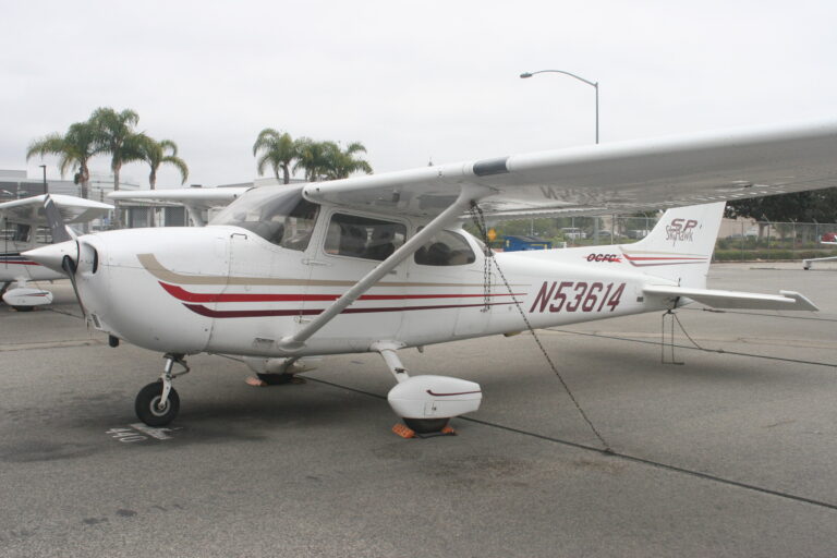 N53614 Cessna 172 SP