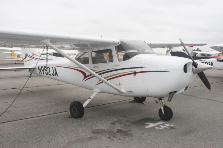 N952JA 2005 Cessna 172S